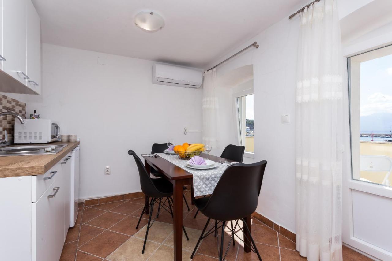 Apartmani Obala Baska  Exterior photo